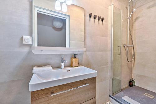 Ένα μπάνιο στο Welcome to Linda House