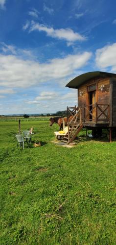 Roulotte de la Ferme Les Chenevières