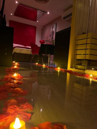 Gambar di galeri bagi ELÉGANCE & SPA - chambre d'hôtes avec sauna et jacuzzi privatif di Montblanc
