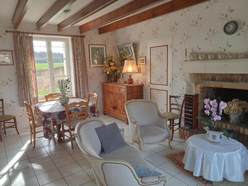 Photo de la galerie de l'établissement Le gite du porche, à Saint-Georges-lès-Baillargeaux