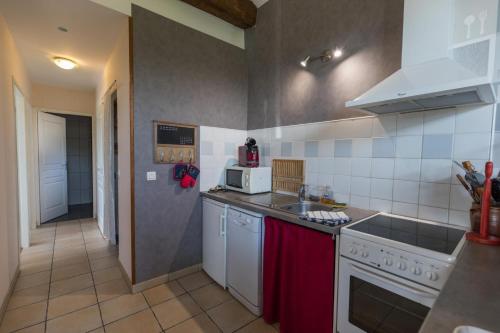 Una cocina o cocineta en Cabernet