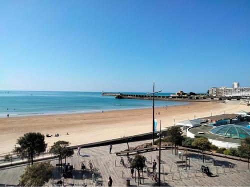 Studio Face Mer au Cœur des Sables d'Olonne - Balcon Sud, Équipé, 2 pers. - FR-1-331-218