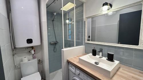 047- T2 Proche MBS, 4pers, Wifi, Parking, jardinet