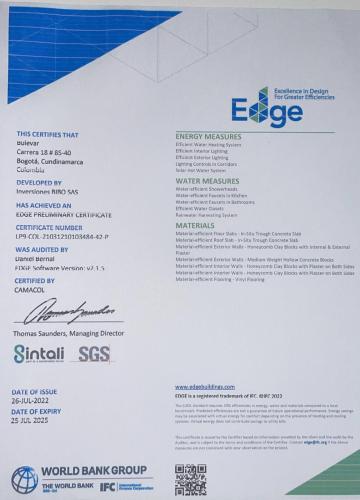 Ein Zertifikat, Auszeichnung, Logo oder anderes Dokument, das in der Unterkunft Loft Cool Universal ausgestellt ist
