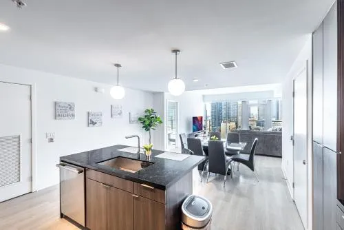 Top Floor High Rise 3 Bed DTLA Skyscraper Penthouse photo 50