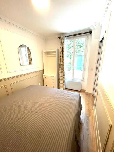 Suite Adèle Passy