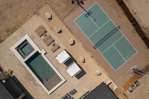 Fotografie z fotogalerie ubytování Sol e Cielo Casa Una rare luxury oasis and pool v destinaci Yucca Valley