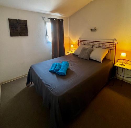 Apparemment 4 personnes 449 les Jasses de Camargue