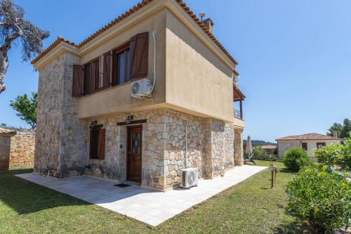 Φωτογραφία από το άλμπουμ του Sibylla Villas Elani σε Elani