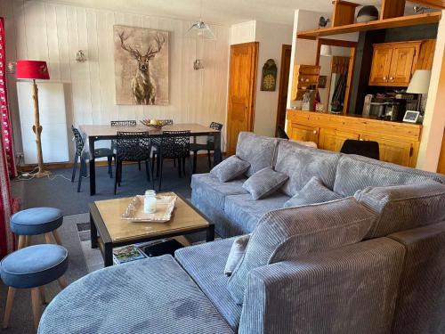 Les Gets - Charmant Appartement 3* au Centre, Proche Pistes, 2 Chambres, 6/8 pers, Parking Inclus - FR-1-623-72