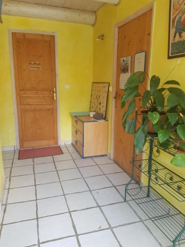 Afbeelding uit fotogalerij van Bienvenue chez Bernard in Saint-Paulien