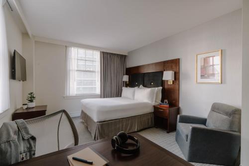 Club Quarters Hotel Downtown, Houston Image