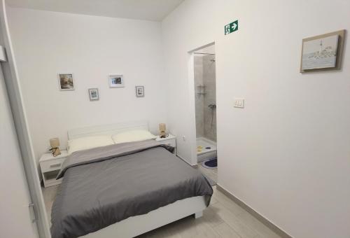 Apartments by the sea Opatija - Volosko, Opatija - 23331