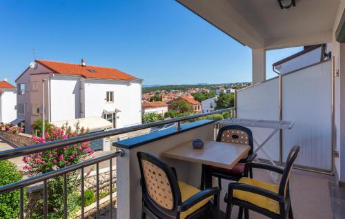 Awesome Apartment In Bogovici With Wifi