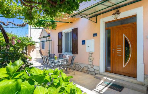 Kawasan patio atau luaran di Holiday Home Trget I