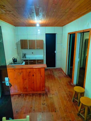 Η κουζίνα ή μικρή κουζίνα στο Casa da barragem