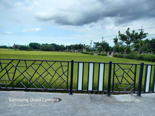 Landskap semula jadi dekat dengan apartmen