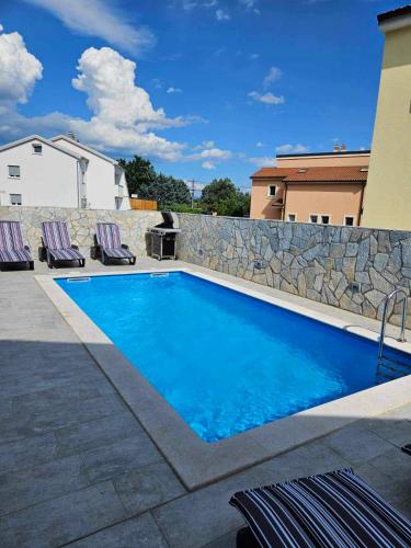 Khalli apartman 4 stars with private pool and jacuzzi near Opatija