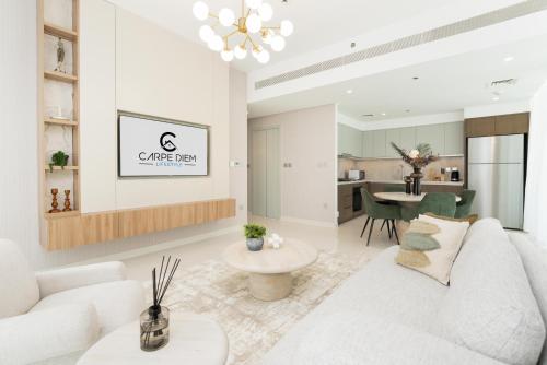 Beach Isle Tower 2 - Stunning Beachfront with Full Sea Views