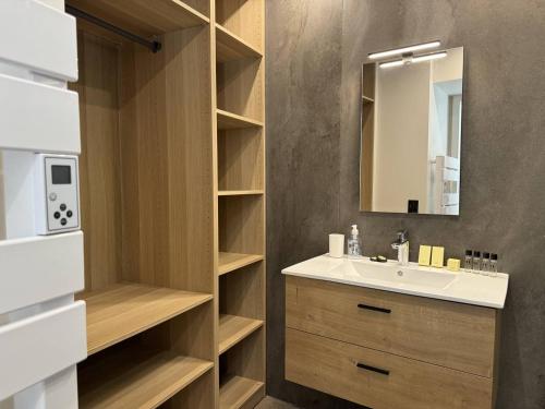 Φωτογραφία από το άλμπουμ του L'Appartement Olivier σε Le Lavandou