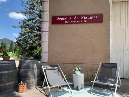 Φωτογραφία από το άλμπουμ του Pleasant Winemaker apartment σε Sablet