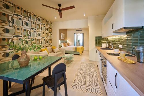 Rastoni Acropolis Uniquely Located Stylish Apartments