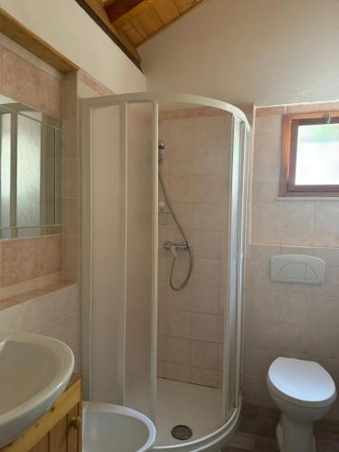 A bathroom at B&b Al Ciliegio Del Turchino