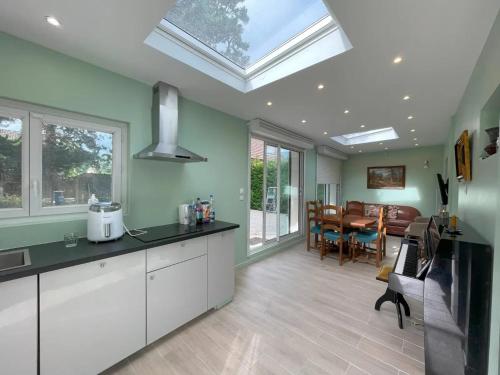 Maison familiale proche de Varaville avec jardin clos et terrasse