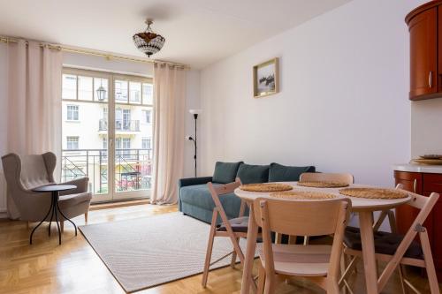 Sopot City Centre Apartment by BookingHost