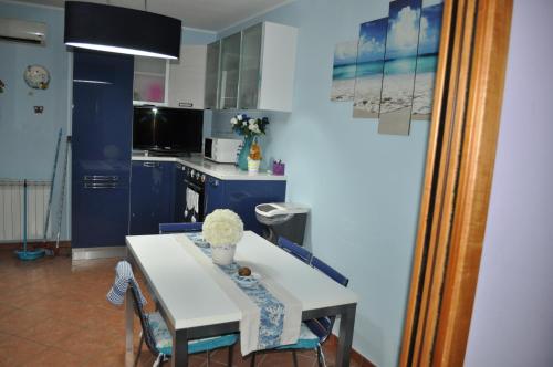 Dapur atau dapur kecil di Magnolia House