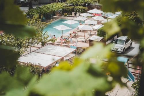 Kolam renang di atau dekat dengan Residence Holidays