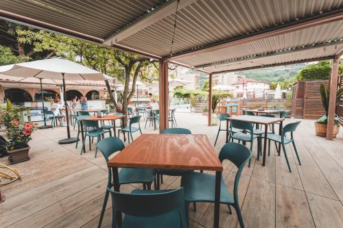 Restoran atau tempat lain untuk makan di Residence Holidays