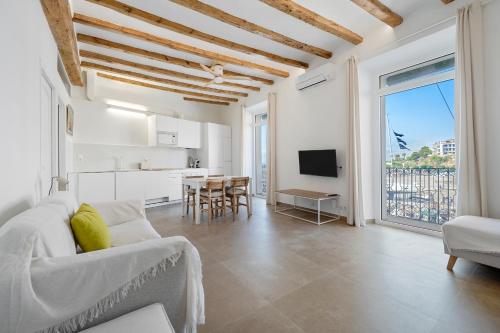 Hauzify I Apartament Sol