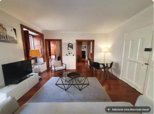 Living Bairro Alto III