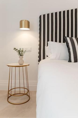 ISG apartments O'Donnell 2-2-FREE PARKING photo 37
