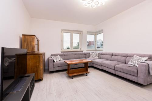 Gdynia Sea View Apartment by BookingHost