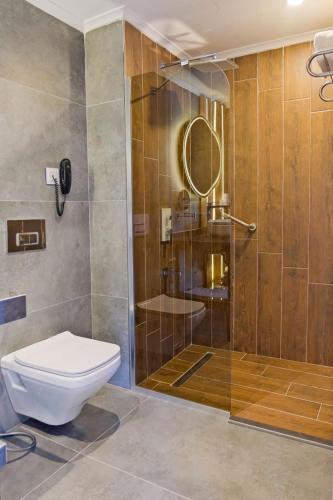 Ένα μπάνιο στο Maritimo Hotel
