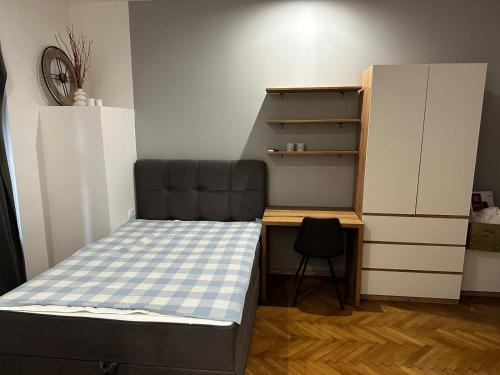 Studio Apartment Fiorello III