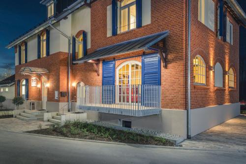 B&Bが所在する建物