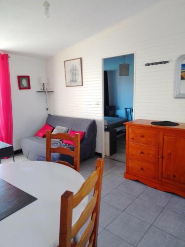 Maisonnette de ville proche de la grande plage