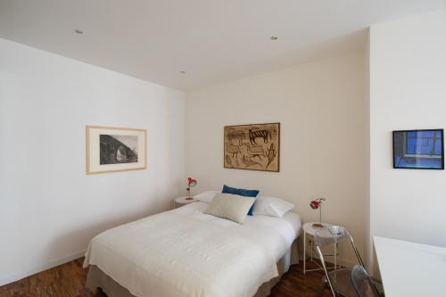 Modern pied a terre near Piazza Navona