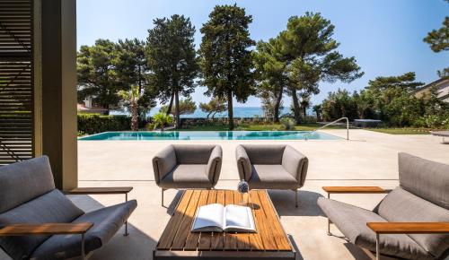Hồ bơi trong/gần Pical Beach House, Valamar Collection