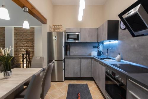 Quiet and Stylish City Park Flat 1071 Budapest, Damjanich utca 46 kép - 3