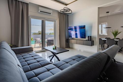 Villa Shark Maslenica