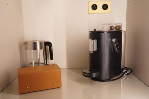 Kemudahan buat kopi dan teh di La Borie d'Hélipse