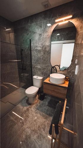 Bilik mandi di Paducho Studios