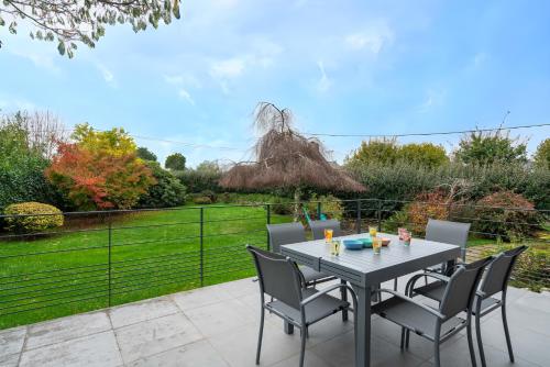 Calme, jardin dans une jolie maison pour 6