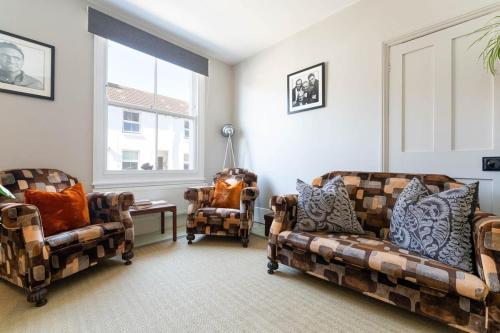 Host & Stay - Grove Townhouse photo 7