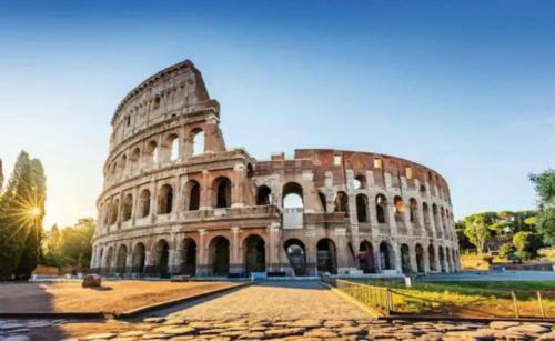 Cosy Apartment - 5 Minutes Walk from Colosseum