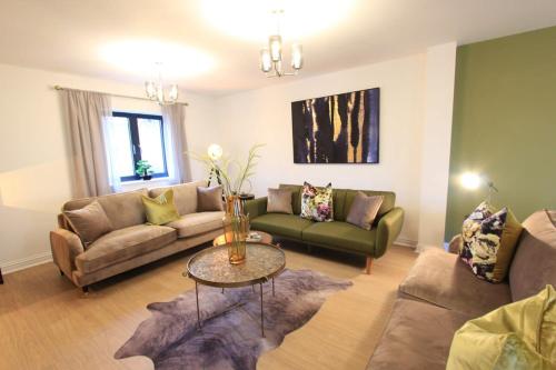 Cabot Mews Apartment 8 photo 14